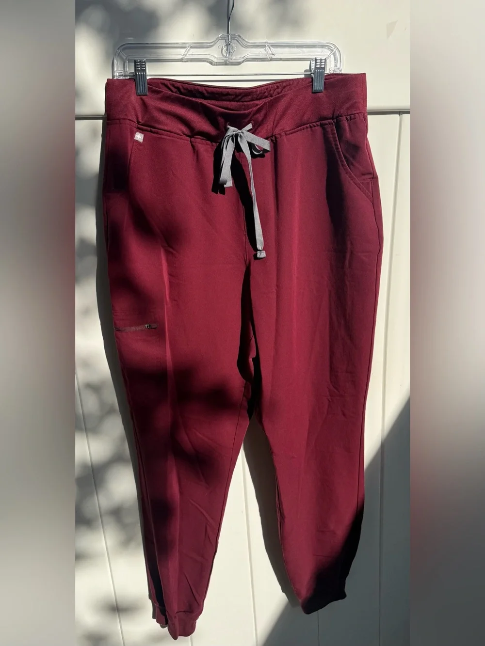 Figs Women’s Maroon Zamora Jogger Scrubs